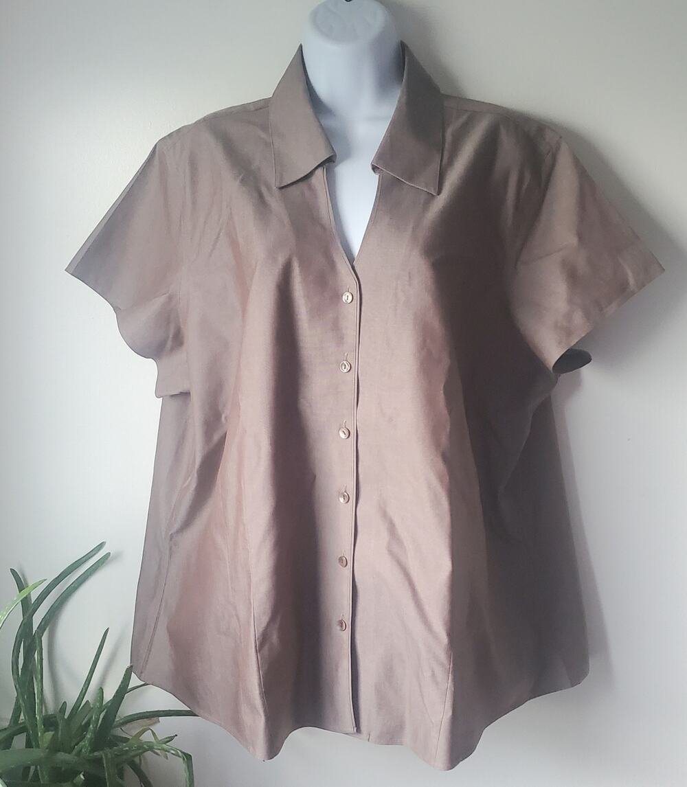 Coldwater Ck Womens Purply Taupe Short Sleeve Button Down Shirt Size 2X Preppy